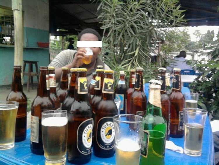 Yapfuye nyuma yo kurangiza icupa ry'inzoga ubwo yari mu marushanwa.