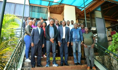 Abanyamakuru barasabwa gukoresha imvugo idasesereza umwana