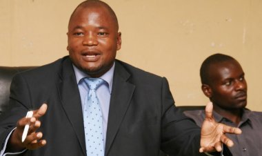 Mayor agiye kwirukana abanyamakuru bandika ibitagenda mu karere ke