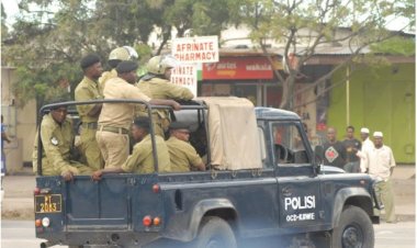 Polisi yasabye abaturage kujya basaba lifiti imodoka zabo kuko zituruka mu misoro batanga
