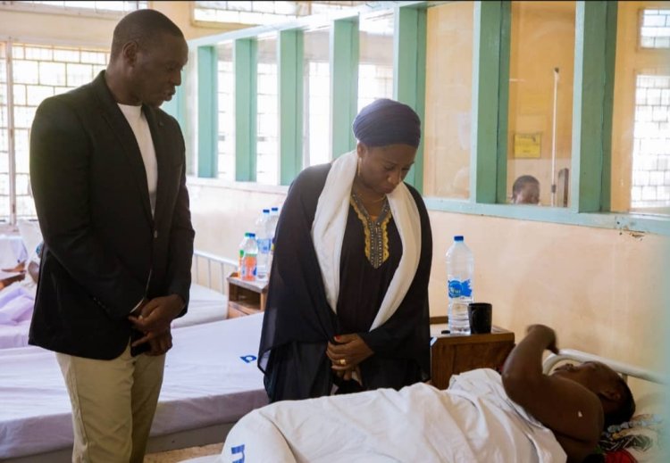 Minisitiri  w'Ubuzima yasuye mu bitaro bamwe baherutse gu komerekera mu mpanuka