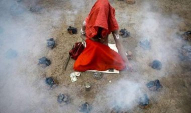 Sebukwe yategetse umukazana we kugurisha amaraso ava mu mihango