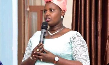 "Muri imyanda, Vice- Mayor wa Rubavu yaba yabwiye abakuwe mu byabo n'ibiza