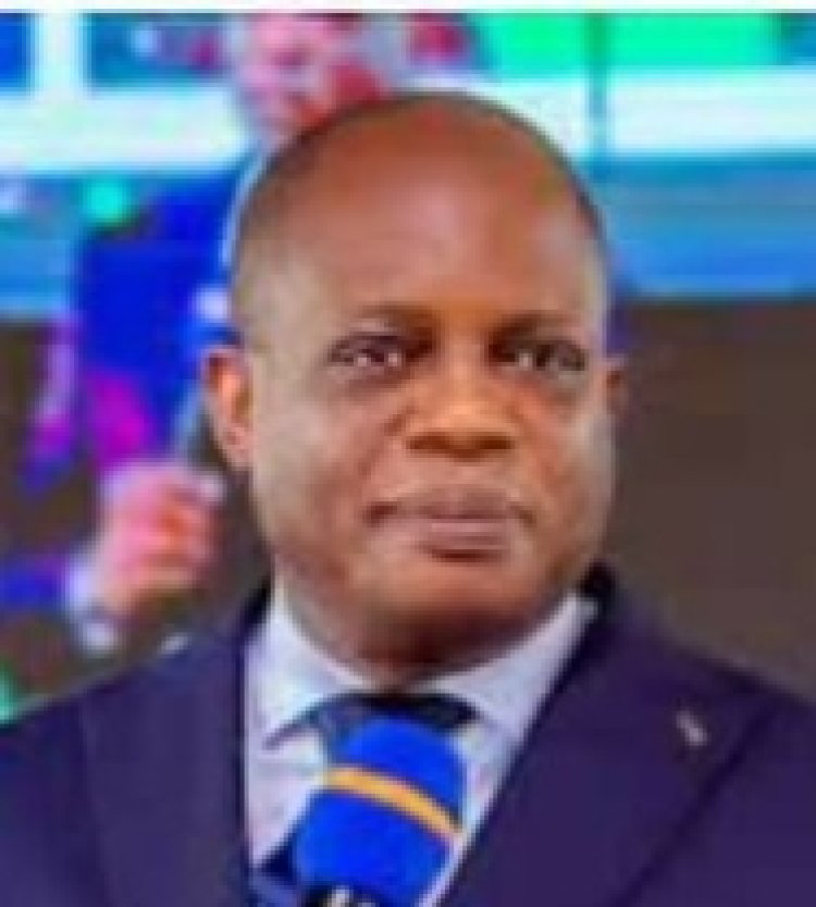 Pasiteri yahishuye ko Abagore baje ku isi kugirango barye amafaranga y'abagabo gusa