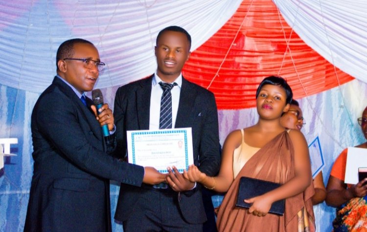 Twasabwe kurinda Umukumbi w'Imana- Pasiteri Peter