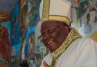 Musenyeri yishwe arashwe Isasu mu gatuza