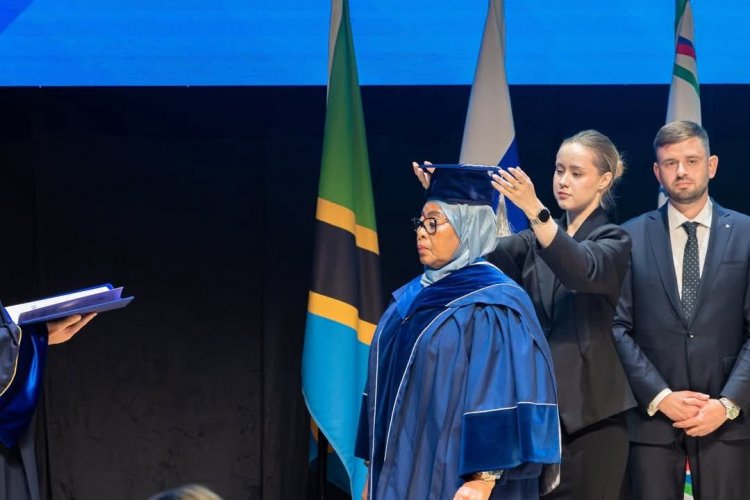 Perezida Samia yahawe impamyabunyi y'ikirenga y'Icyubahiro