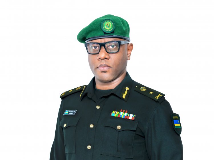 Brigedia Jenerali Patrick Karuretwa ameteuliwa kuwa  Msemaji wa Jeshi la Ulinzi la Rwanda.